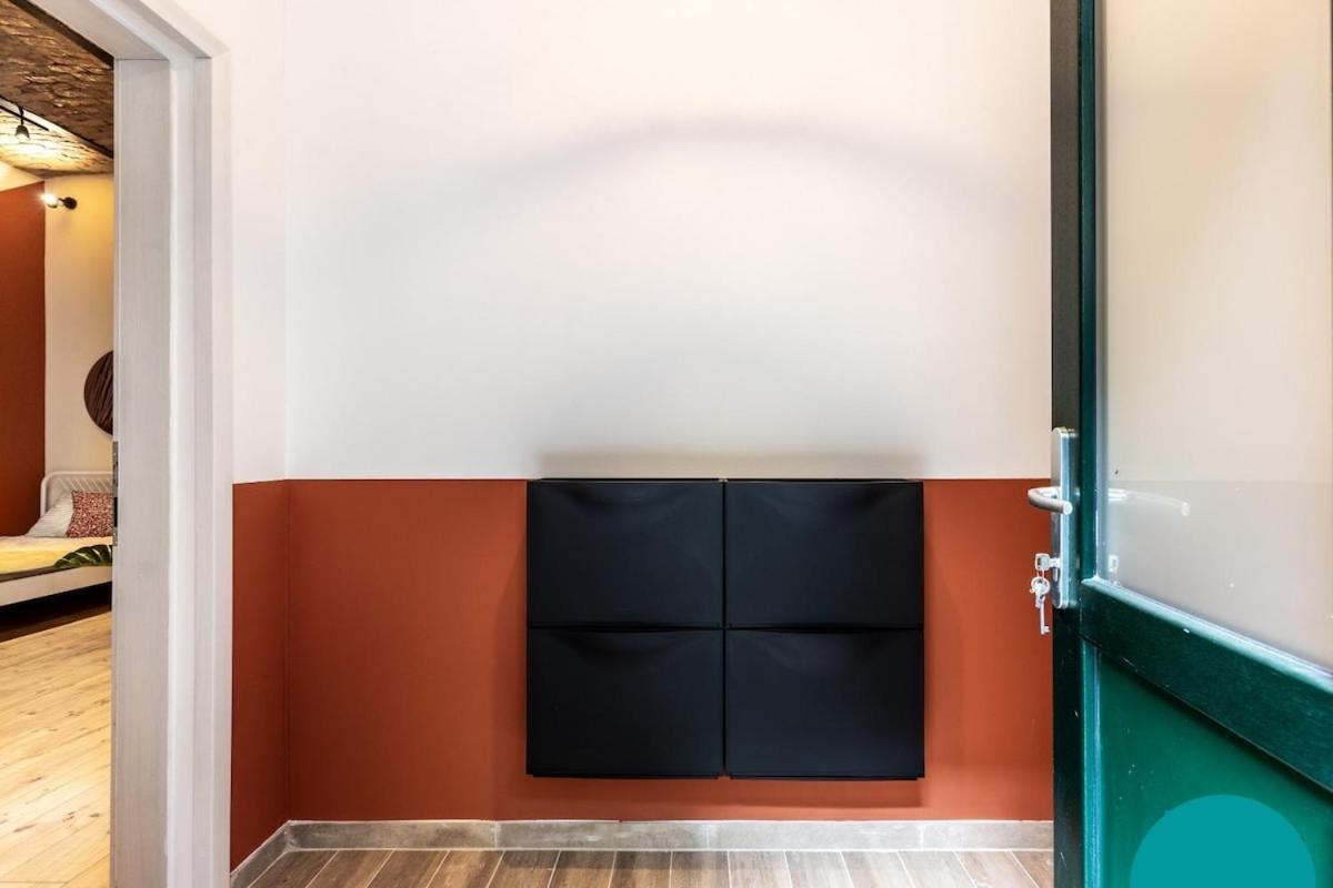 Cozy In Akacfa St, Sun Apartamento Budapest